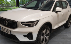 Renting Coche VOLVO XC40