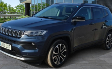 Renting Coche JEEP COMPASS