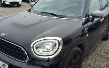 Renting Coche MINI COUNTRYMAN