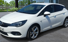 Renting Coche OPEL ASTRA