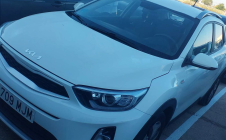 Renting Coche KIA STONIC
