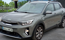Renting Coche KIA STONIC