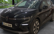 Renting Coche RENAULT MEGANE E-TECH