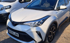 Renting Coche TOYOTA C-HR