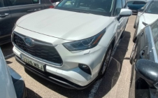 Renting Coche TOYOTA HIGHLANDER
