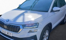 Renting Coche SKODA KAROQ
