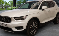 Renting Coche VOLVO XC40