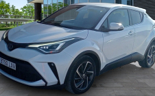 Renting Coche TOYOTA C-HR