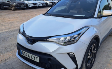 Renting Coche TOYOTA C-HR
