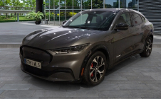 Renting Coche FORD MUSTANG MACH-E