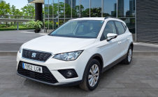 Renting Coche SEAT ARONA