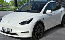 Renting Coche TESLA MODEL Y