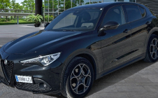 Renting Coche ALFA ROMEO STELVIO