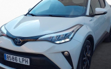 Renting Coche TOYOTA C-HR