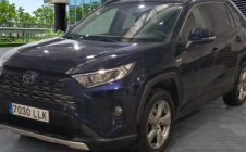 Renting Coche TOYOTA RAV4