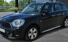 Renting Coche MINI COUNTRYMAN