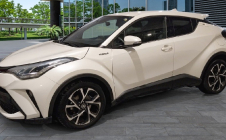 Renting Coche TOYOTA C-HR