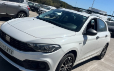 Renting Coche FIAT TIPO