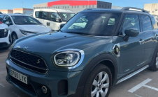 Renting Coche MINI COUNTRYMAN