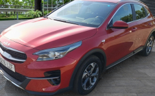 Renting Coche KIA XCEED