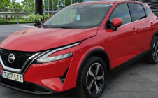 Renting Coche NISSAN QASHQAI