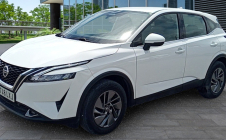 Renting Coche NISSAN QASHQAI