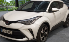 Renting Coche TOYOTA C-HR