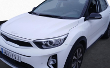 Renting Coche KIA STONIC