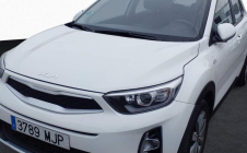Renting Coche KIA STONIC