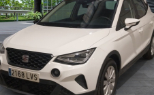Renting Coche SEAT ARONA