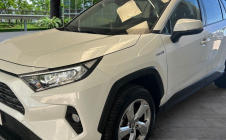 Renting Coche TOYOTA RAV4