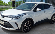 Renting Coche TOYOTA C-HR